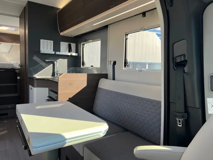Fahrzeugbild Adria Coral Supreme 670 DL #12