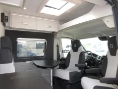 Bild 8 Crosscamp Opel Camper Van Full 640