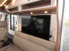 Bild 12 Carthago chic e-line xl I I 64 QB