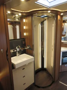 Bild 14 Carthago chic e-line xl I I 64 QB
