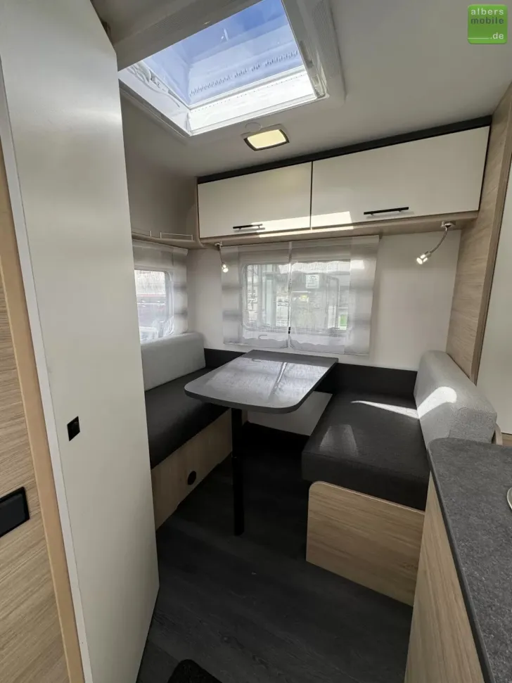 Fahrzeugbild Sterckeman Easy 460CP Dusche Queensbett 2024 Heizung #9