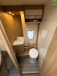 Bild 17 Roller Team Kronos 267 TL Queensbett Solar Automatik