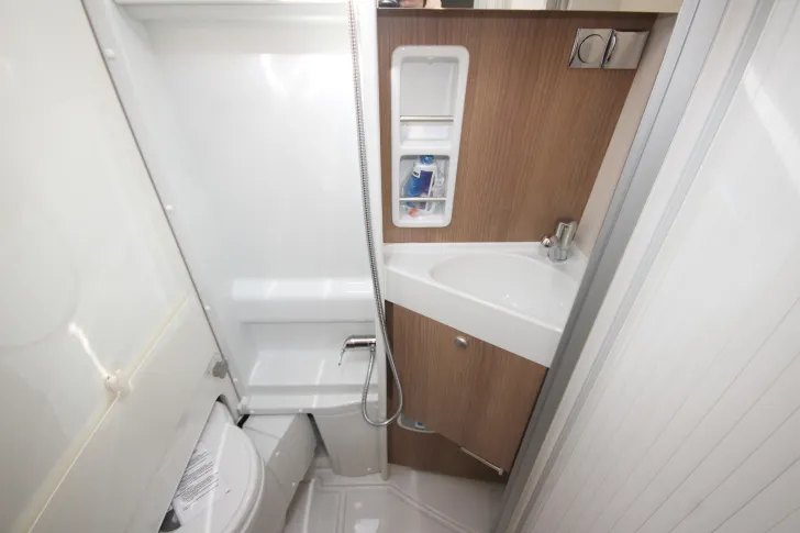 Fahrzeugbild Malibu Van Comfort 640 LE #45