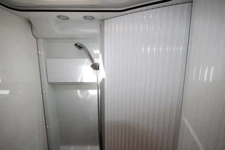 Fahrzeugbild Malibu Van Comfort 640 LE #48