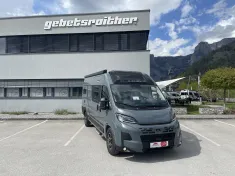 Bild 1 Adria Twin 640 SGX mit Automatik Getriebe