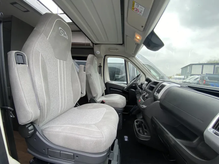 Fahrzeugbild Pössl Summit Shine 600 Citroen 140 PS 2024 #6