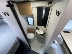 Bild 13 Adria Twin 640 SGX mit Automatik Getriebe