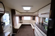Bild 9 Fendt Saphir 700/Festbett+Rundsitzgruppe/Klimaanlage