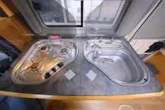 Bild 18 LMC Liberty TI 582/Festbett/Klima/Markise/DPF