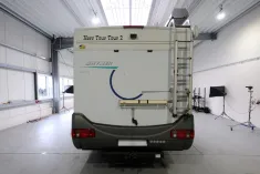 Bild 5 Hymer B 524/Automatik/Festbett+Hubbett/Klima/DPF-Grün