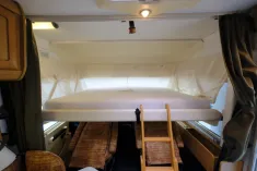 Bild 15 Hymer B 524/Automatik/Festbett+Hubbett/Klima/DPF-Grün
