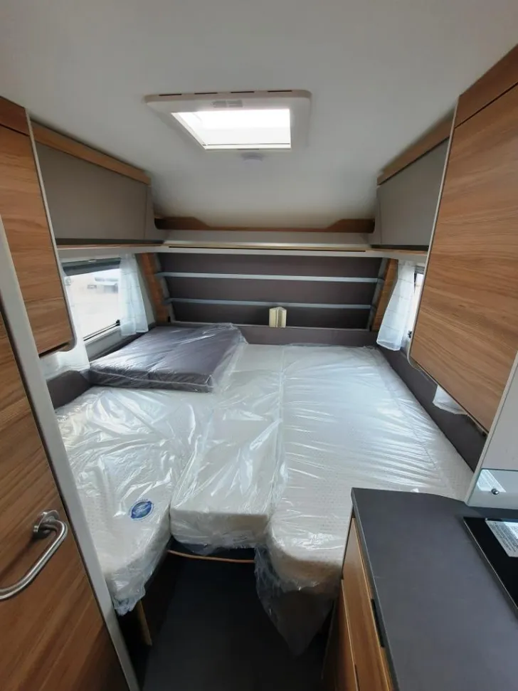 Fahrzeugbild Dethleffs Nomad 460 EL Verfüg./Sparen Sie 5.183,- € #7