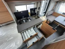 Fahrzeugbild Dethleffs Nomad 460 EL Verfüg./Sparen Sie 5.183,- € #9