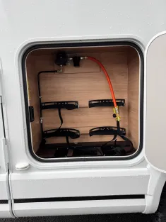 Bild 9 Knaus L!VE WAVE 650 MF Platinum Selection Abstandstempomat, SafetyPack