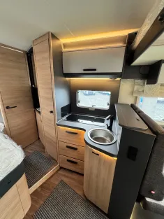 Bild 14 Knaus L!VE WAVE 650 MF Platinum Selection Abstandstempomat, SafetyPack