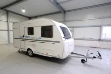 Fahrzeugbild Adria Aviva 400 PS/Festbett/Seitensitzgruppe/Mover #1