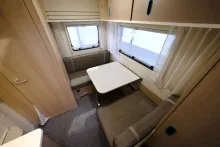 Fahrzeugbild Adria Aviva 400 PS/Festbett/Seitensitzgruppe/Mover #8