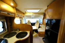 Fahrzeugbild Rapido 9083 DF/Festbett+Hubbett/Garage/Solar/Klima/Mark #12