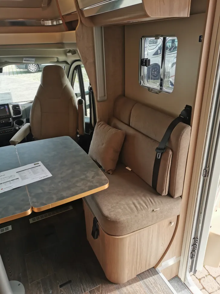 Fahrzeugbild Laika Ecovip L 4009 DS 160PS+Automatik+4250Kg* #16