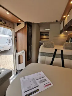 Bild 17 Dethleffs Trend T 7057 DBM Chassis/Design+Family-Paket