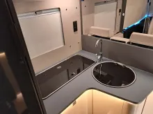 Fahrzeugbild Laika Kosmo H 1319 - mit Hubbett #15