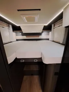 Fahrzeugbild Laika Kosmo H 1319 - mit Hubbett #21