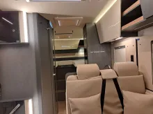 Fahrzeugbild Laika Kosmo H 1319 - mit Hubbett #14