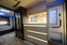 Bild 17 Fendt 700 Brillant-Gala/Festbett+Rundsitzgruppe/Klima