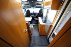 Bild 10 Weinsberg Imperiale TI 650 MG/Festbett/Garage/Solar/DPF