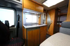 Bild 15 Weinsberg Imperiale TI 650 MG/Festbett/Garage/Solar/DPF