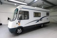 Bild 2 Niesmann + Bischoff Arto 69G/Automatik/Festbett+Hubbett/Klima/Solar