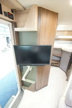 Bild 13 Eura Mobil Profila T 696 EB SOFORT VEFÜGBAR TOP ZUSTAND