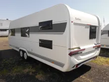Fahrzeugbild Hobby Excellent Edition 650 KMFe 2025 2200kg., Teppichboden #4