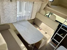 Bild 7 Eura Mobil Activa One 690 HB Travel-Paket & Lithiumbatterie