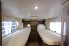 Bild 14 Challenger SIRIUS 3017 -EINZELBETTEN+HUB-PREISKNALLER