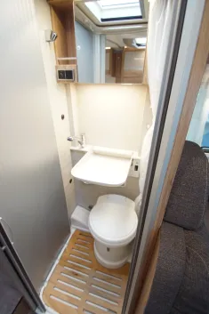 Bild 11 Hymer Exsis-t 374 Crossover