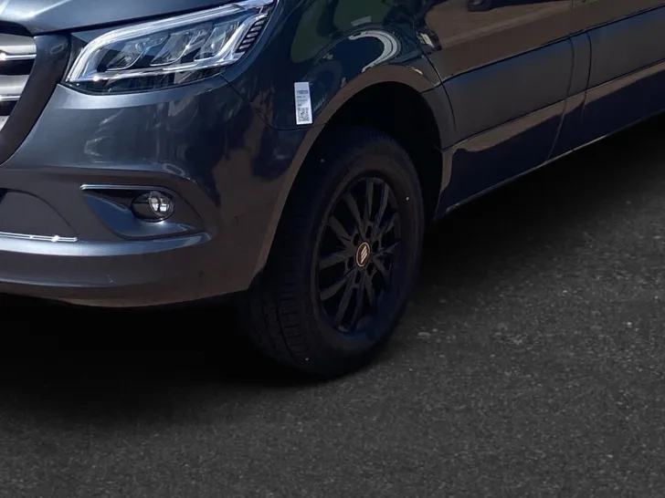 Fahrzeugbild Hymer Grand Canyon S Xperience 600 3,5t mit Schlafdach #5