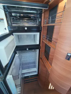 Bild 14 Carthago chic c-line I 4.9 LE L ++ Fahrassistenz-Paket