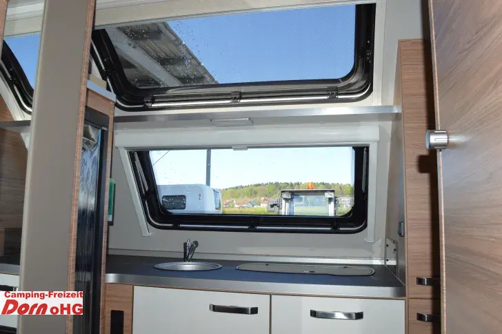 Fahrzeugbild Weinsberg CaraOne 390 PUH 3 Pakete #16