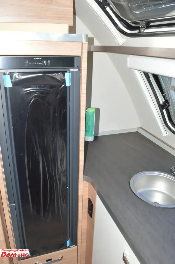 Fahrzeugbild Weinsberg CaraOne 390 PUH 3 Pakete #18