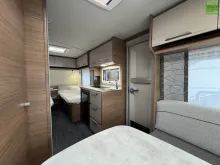 Fahrzeugbild Knaus Sport 500 EU Einzelbetten 1700kg Rundsitzgruppe #13