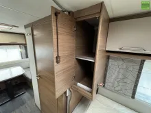 Fahrzeugbild Knaus Sport 500 EU Einzelbetten 1700kg Rundsitzgruppe #23