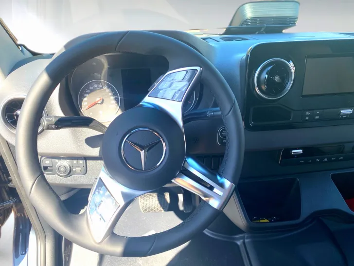 Fahrzeugbild Hymer Grand Canyon S Xperience 600 3,5t mit Schlafdach #7