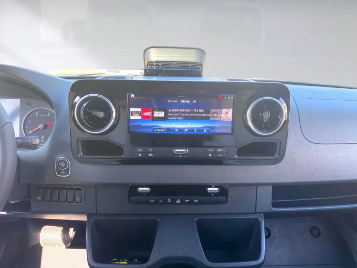 Fahrzeugbild Hymer Grand Canyon S Xperience 600 3,5t mit Schlafdach #8