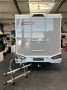 Bild 21 Challenger Teilintegriert 287 GA Ford Special Edition Hubbett, AHK, Kamera