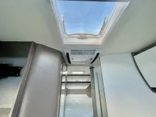 Fahrzeugbild Bürstner Lyseo TD 736 Rolli barrierefrei #18