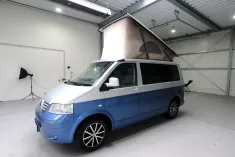 Bild 2 California/VW T5/Aufstelldach/Klima/Markise/AHK