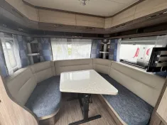 Bild 3 Hobby De Luxe 495 UL