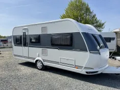 Bild 1 Hobby De Luxe 495 UL Mover und Vorzeltsteckdose