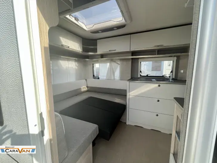 Fahrzeugbild Bürstner Premio 460 TS Hammer-Deal 5167 Euro gespart #8